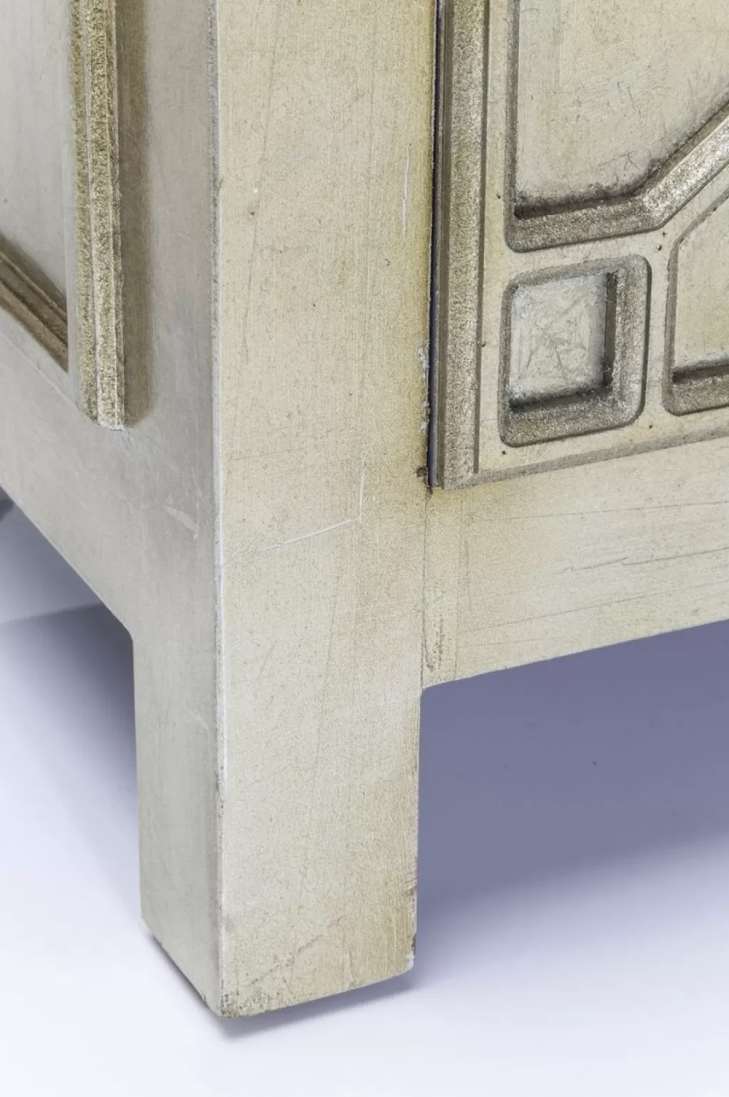 Chevet design Alhambra à tiroirs - Petite commode élégante pour chambre par KARE