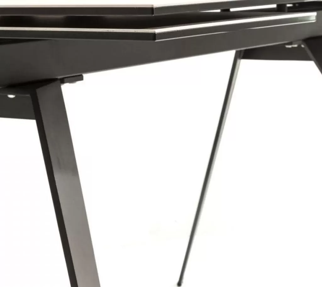 Table extensible design Amsterdam noir foncé - Dimensions modulables 160 cm (40+40) x 90 cm - KARE Édition Limitée 

Structure élégante avec plateau expansible, idéale pour s'adapter à vos besoins. Matériaux premium et finition sombre sophistiquée. Configuration flexible pour salle à manger ou bureau.