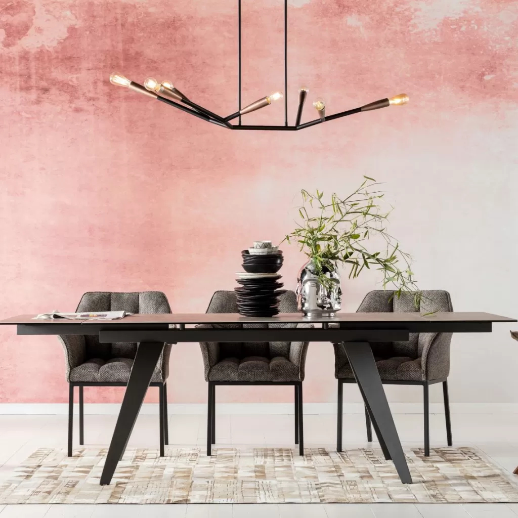 Table extensible Amsterdam Dark - Design modulable 200 cm (2x45 + 110) x 100 cm - KARE Collection Urbaine 

Surface mélaminé résistant aux rayures, piètement métal brossé. Configuration flexible pour salle à manger ou bureau. Dimensions totales : longueur 200 cm / profondeur 100 cm. Modules d'extension latéraux de 45 cm. Style contemporain à inspiration néerlandaise. Parfaite pour espaces modernes.
