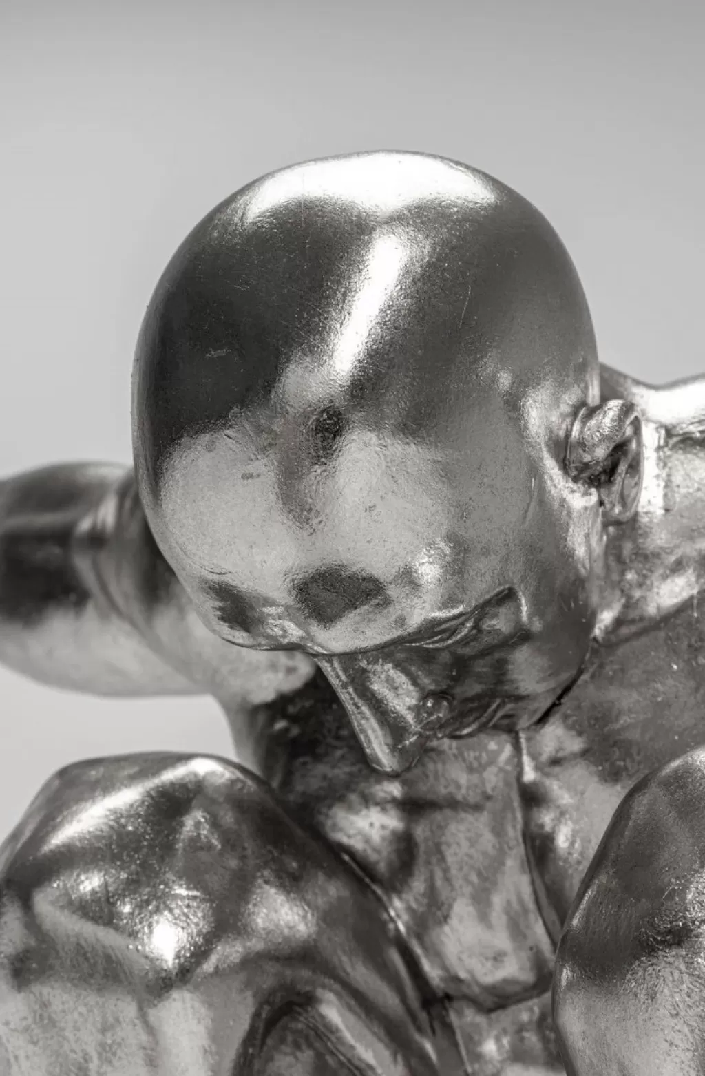 KARE Design® - Sculpture Athlète XL « Champion » en Argent Brillant - Objet Décoratif Moderne pour Intérieur Élégant