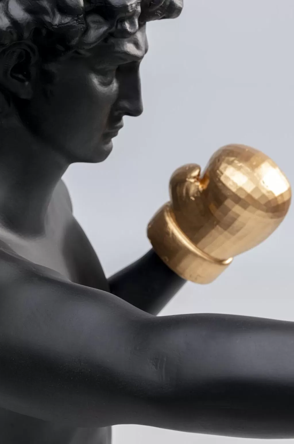 Sculpture Décorative Boxeur Balboa par KARE Design - Figurine Élégante 68 cm pour Intérieur Style Moderne