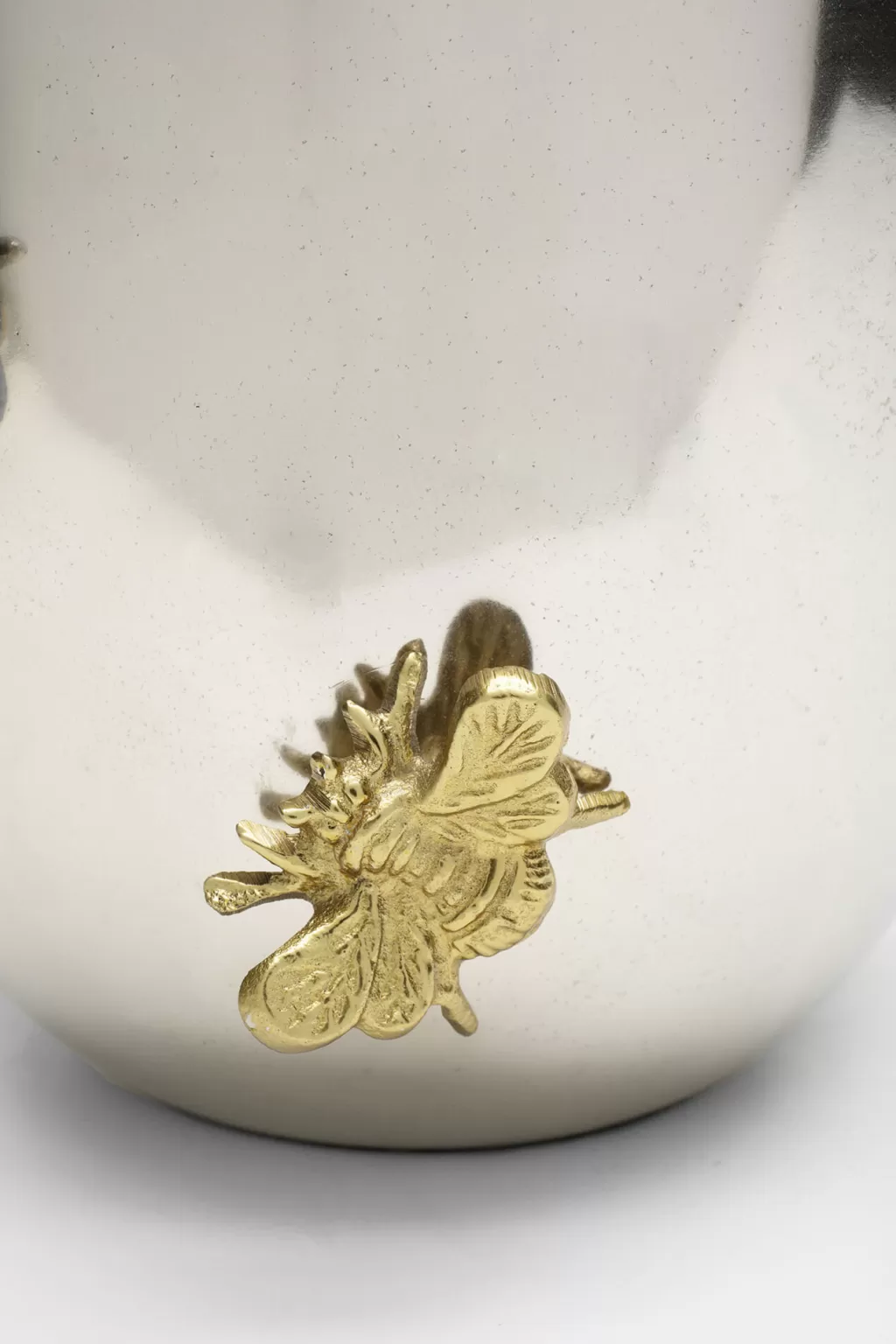 Vase design argenté 