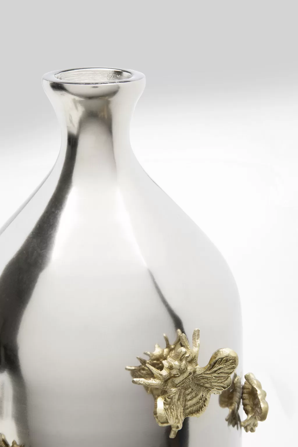 Vase design argenté 