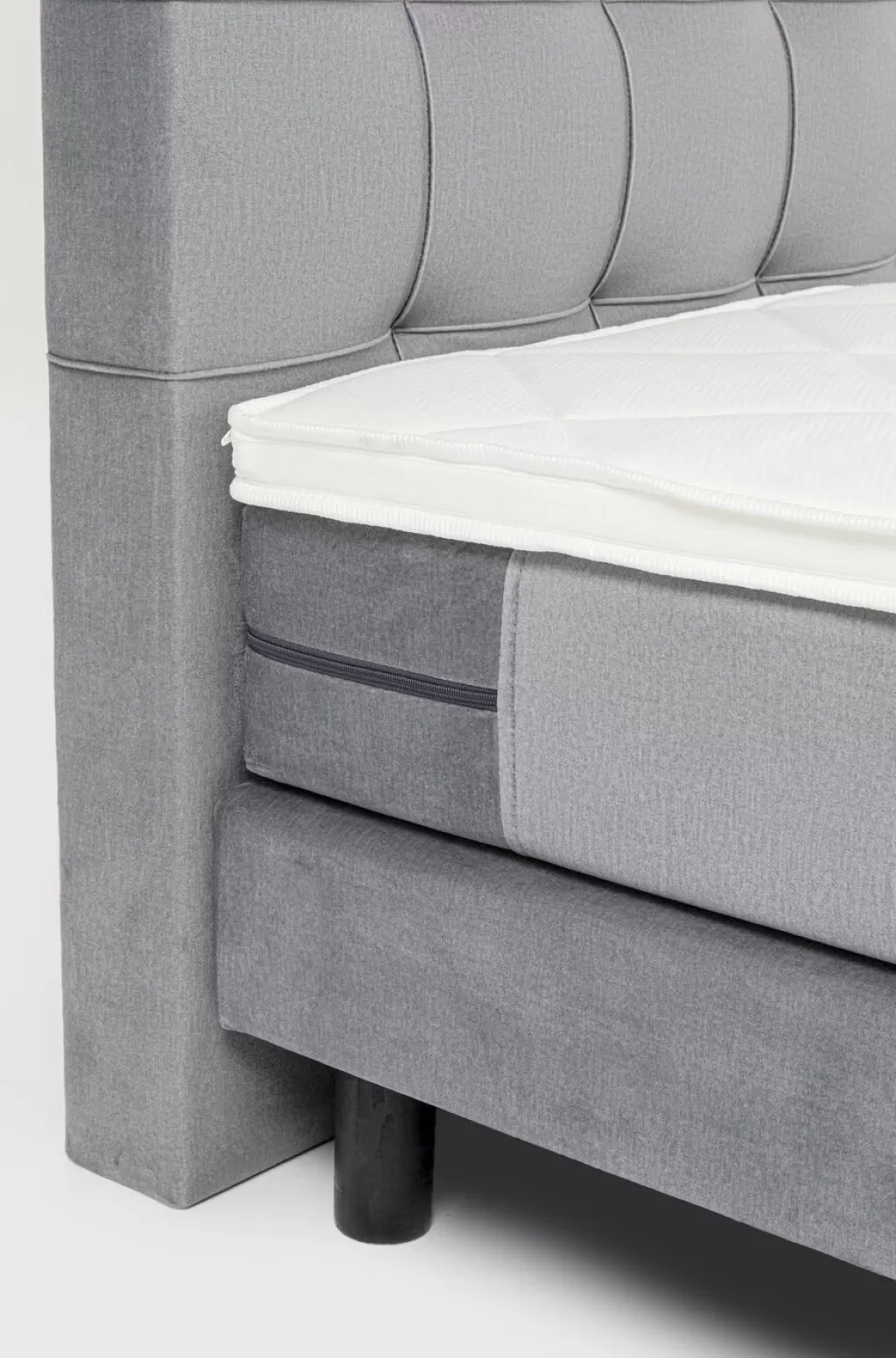 Lit design Benito Star par KARE - Modèle Élégant en Gris Anthracite, Dimensions Reine 180 x 200 cm, Structure Confortable pour Chambre Contemporaine