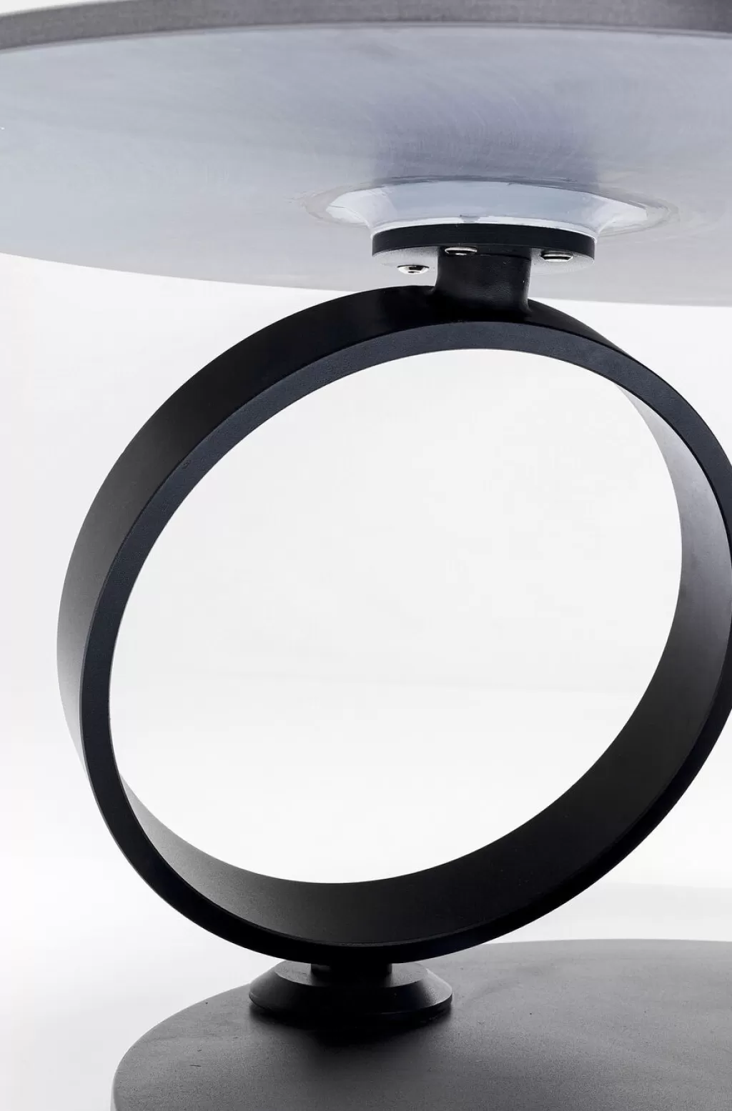 Table basse design Beverly - Modèle élégant en noir, dimensions 133 x 80 cm - KARE Design pour salon moderne