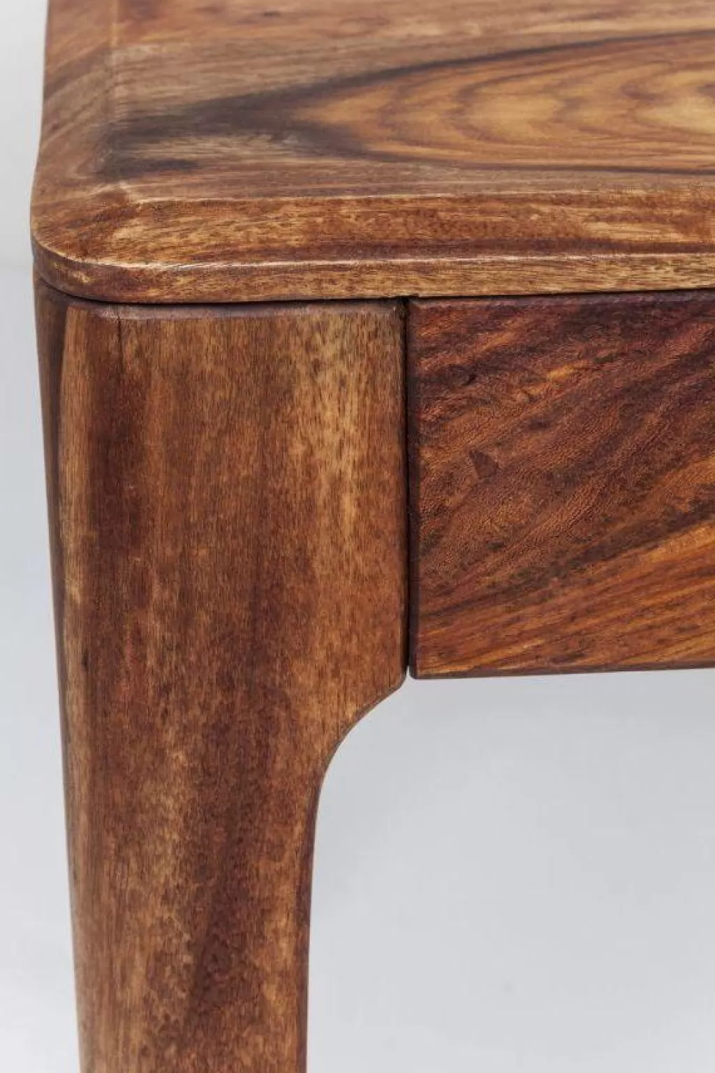 Table basse Brooklyn Nature par KARE Design - Plateau bois massif 160x80 cm, dimensions généreuses pour votre intérieur contemporain