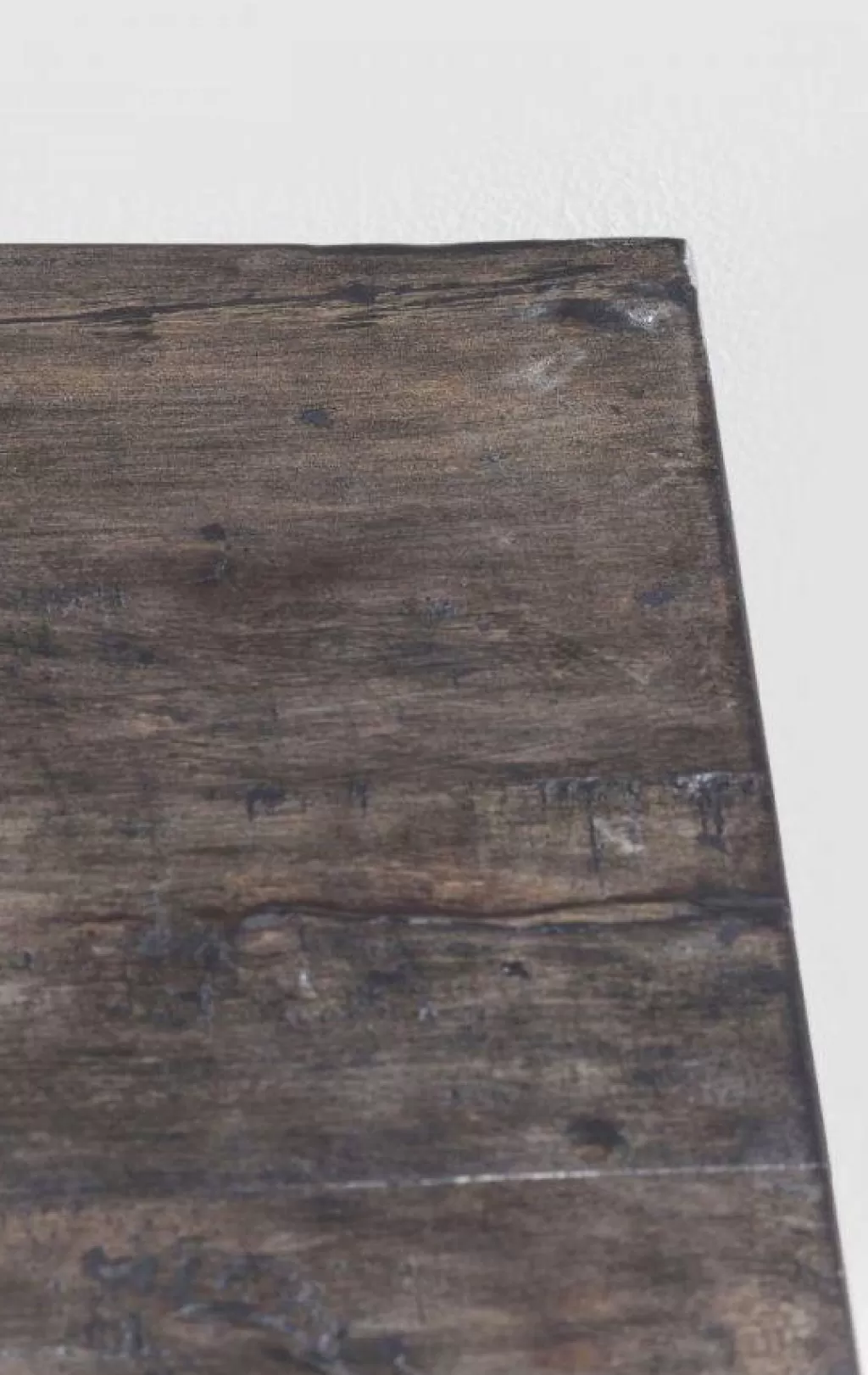 Table design Bug par KARE - Format XXL 90x200 cm en finition anthracite, idéale pour espaces contemporains