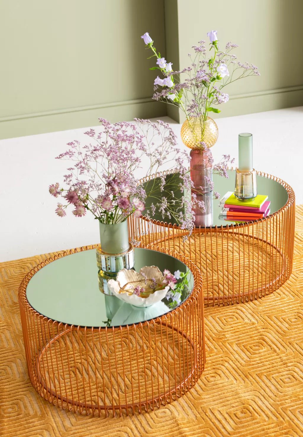 Vase design Chloe par KARE - 26 cm, idéal pour décorer votre salon avec élégance