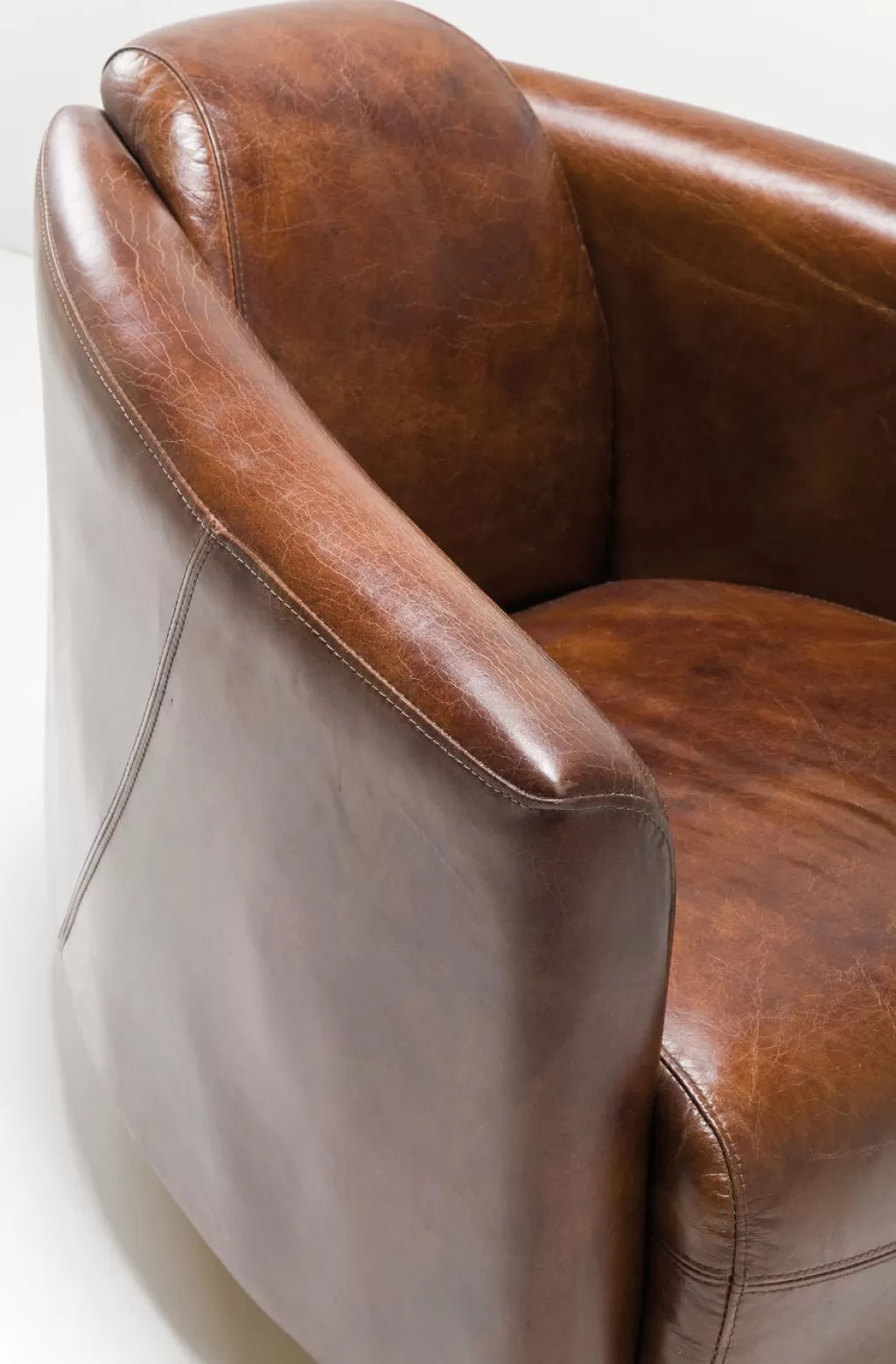 Fauteuil Relax Confortable pour Fumoir – Design Élégant KARE, Tonalité Brun Profond – Idéal pour Moments Détente