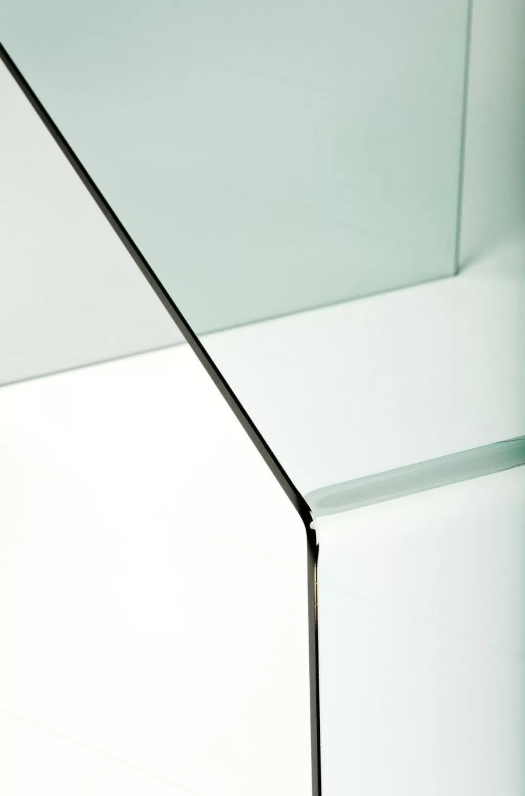 Bureau Design Club par KARE - Table de travail moderne en verre transparent, Dimensions généreuses 125 x 60 cm, Idéal pour espaces professionnels et créatifs