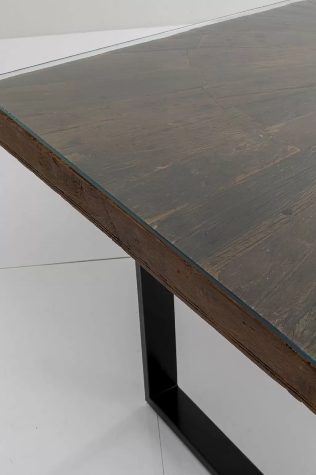 Table design Conley par KARE - Noir intense, format 180x90 cm