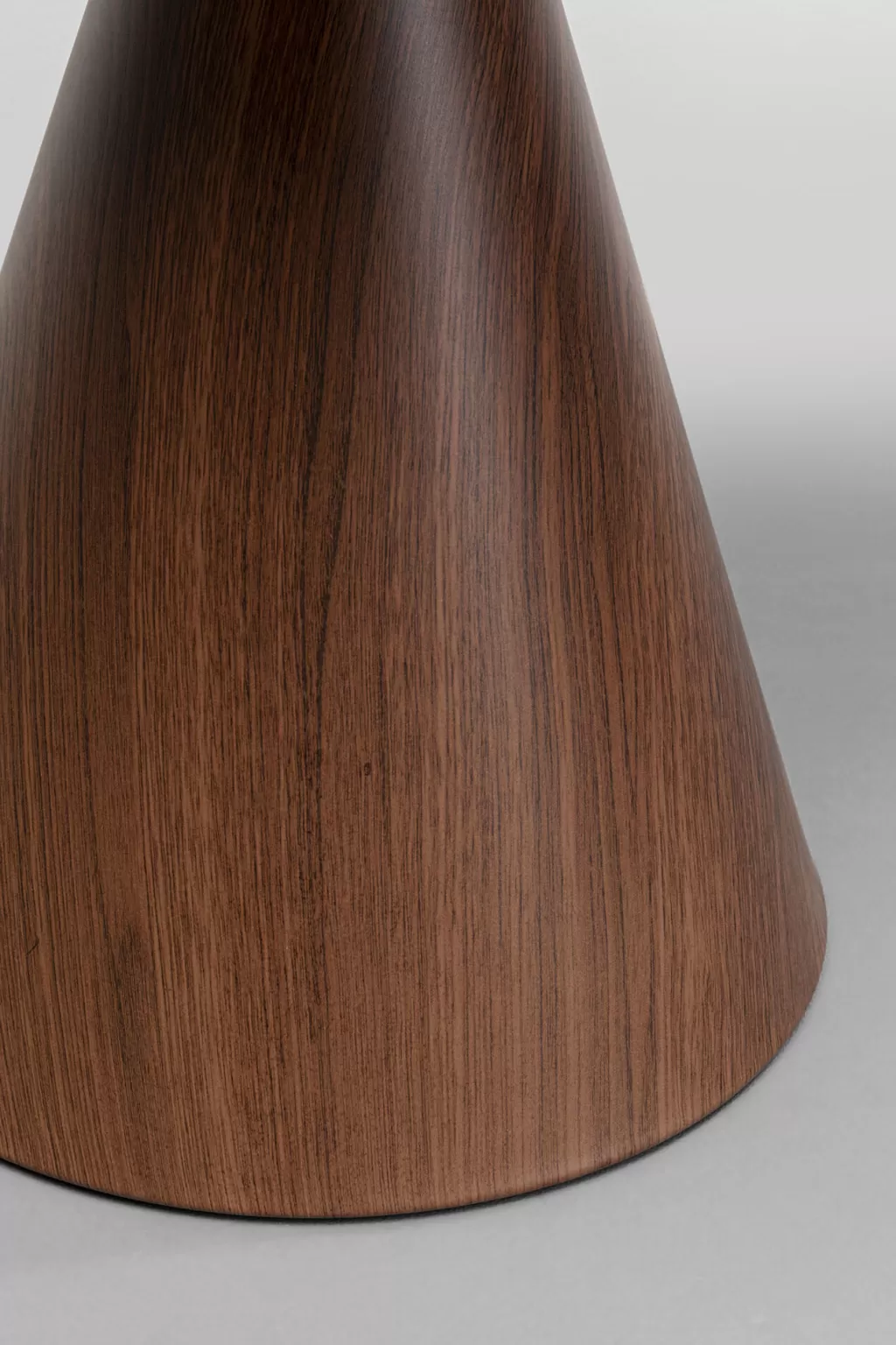 Table basse contemporaine Cono en céramique - Design épuré KARE - Diamètre 50 cm