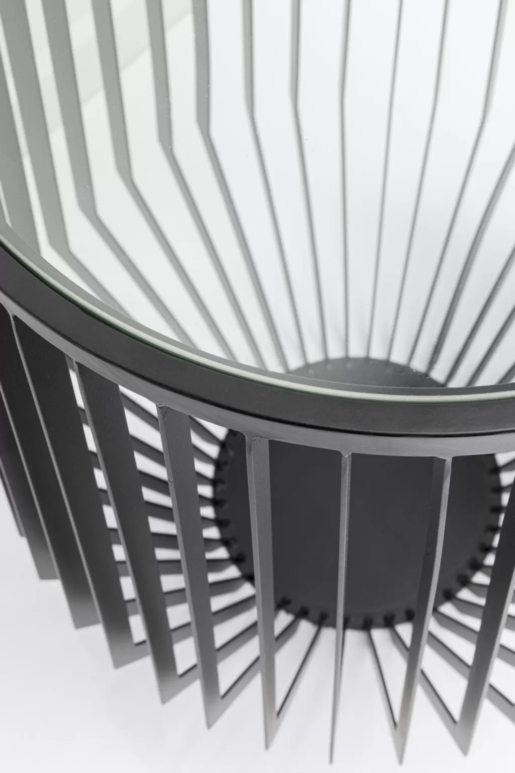 KARE Design – Table basse Corinne : élégante table d'appoint noir laqué Ø40 cm - Design contemporain pour salon moderne
