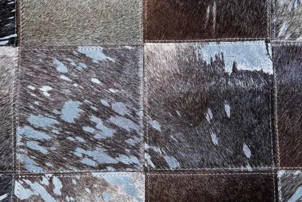 Tapis Décoratif Cosmo Gris Cendre en Fourrure Synthétique - Revêtement d'Assise Design pour Intérieur 200 x 300 cm - Collection Exclusive KARE