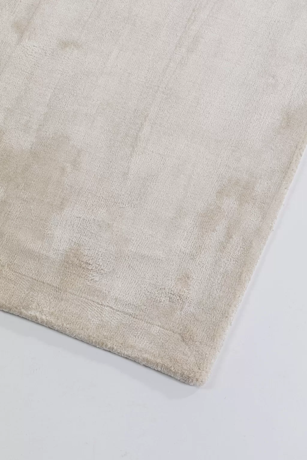 Doux tapis classique crème – Collection KARE Design | Dimensions 200 x 300 cm