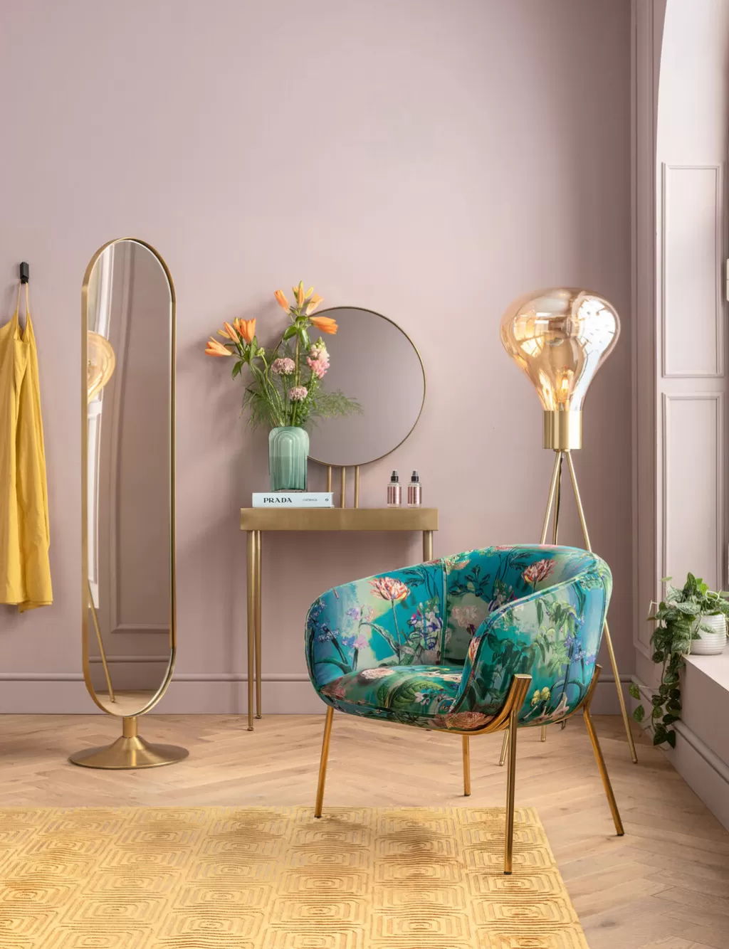 Miroir de sol design courbé KARE - Élégant et moderne, dimensions 40 x 170 cm (Peilit)