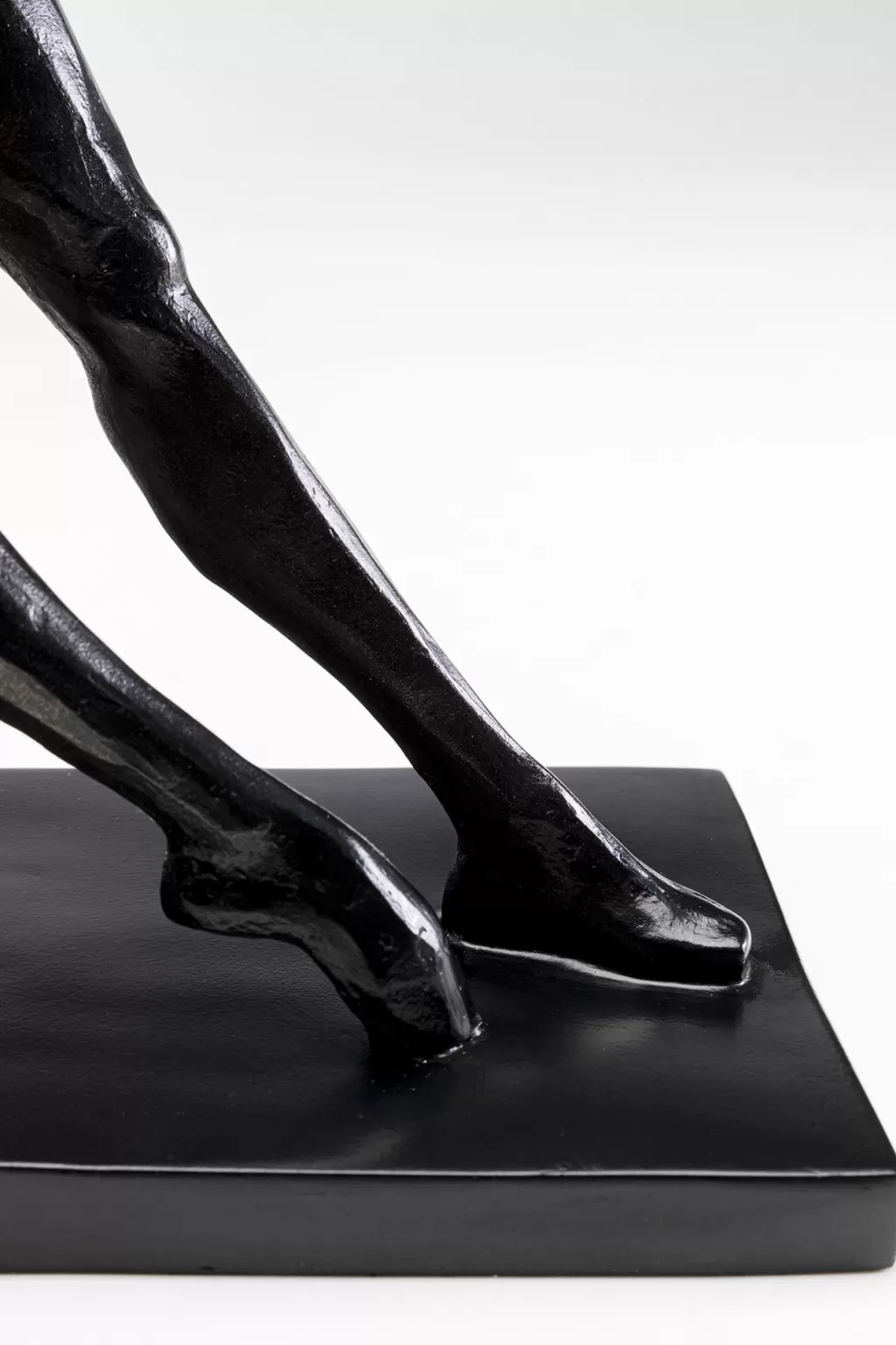 Danseuses Sculpturales KARE Design - Figurine Décorative 38cm, Élégance du Mouvement pour Décoration d'Intérieur Contemporaine