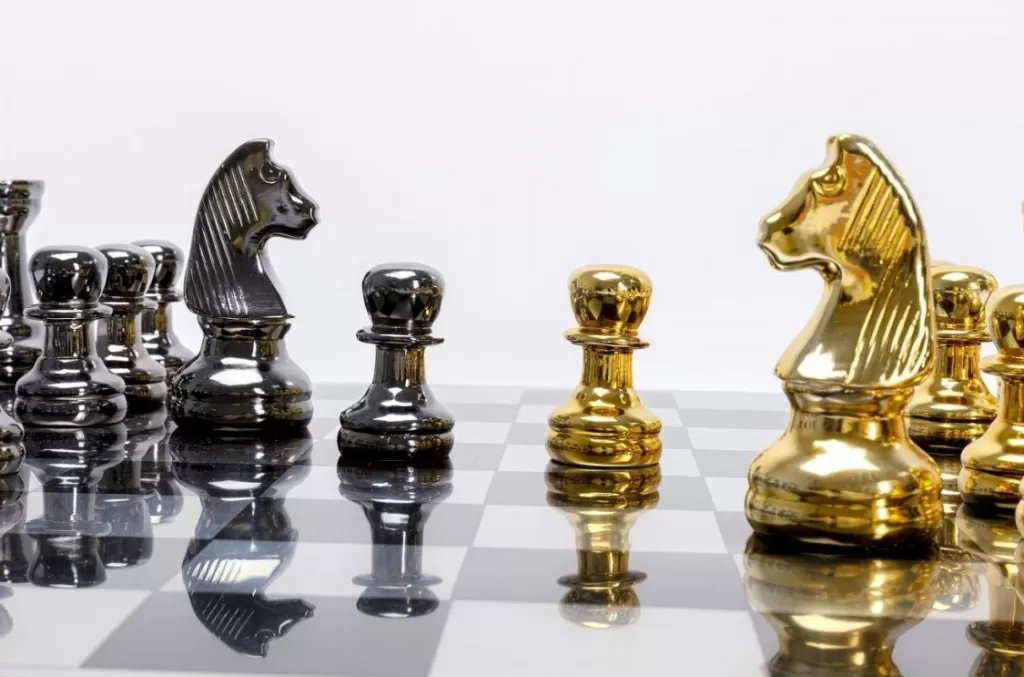 Échiquier Décoratif Moderne KARE Design - Jeu d'Échecs Style Deco 60 cm x 60 cm - Pièce de Collection pour Intérieur Contemporain