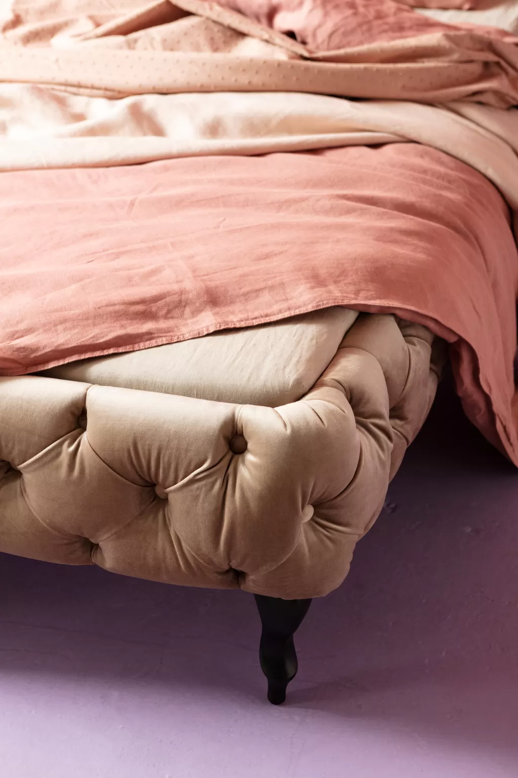 Lit Velours Écru 160x200cm - Duvet Confortable par KARE Design | Sangletoffe Premium Grand Format