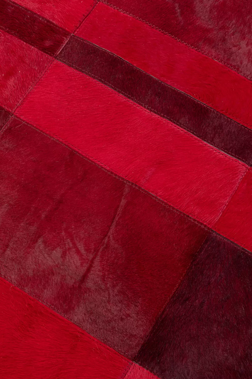 KARE Design - Tapis Devil en Cuir de Vache Authentique 170x240 cm - Collection Élégance Urbaine
