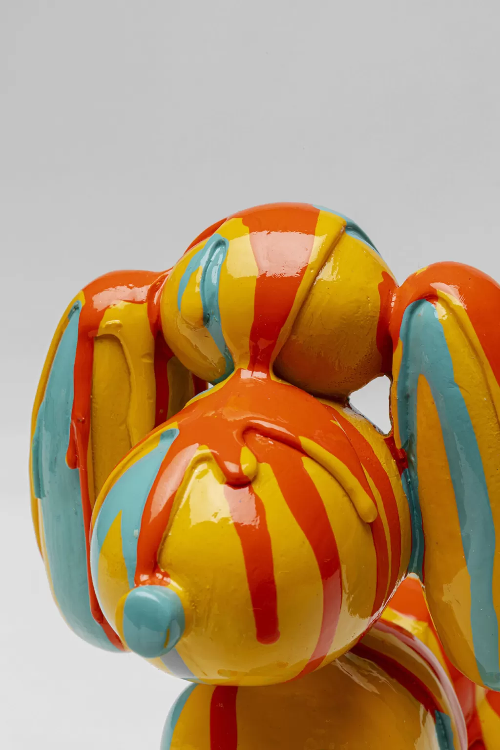 Décorations Canines KARE Design - Figurine Festive « Holi » pour Chiens - Éclats de Couleurs Vives - 17 cm de Hauteur