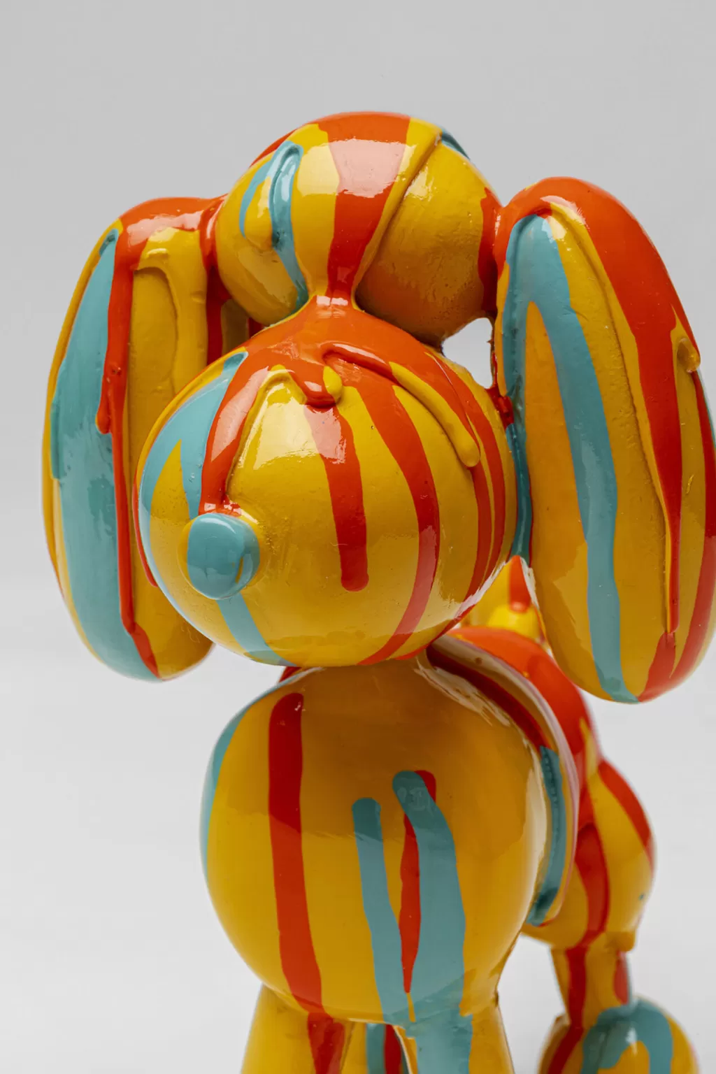 Décorations Canines KARE Design - Figurine Festive « Holi » pour Chiens - Éclats de Couleurs Vives - 17 cm de Hauteur
