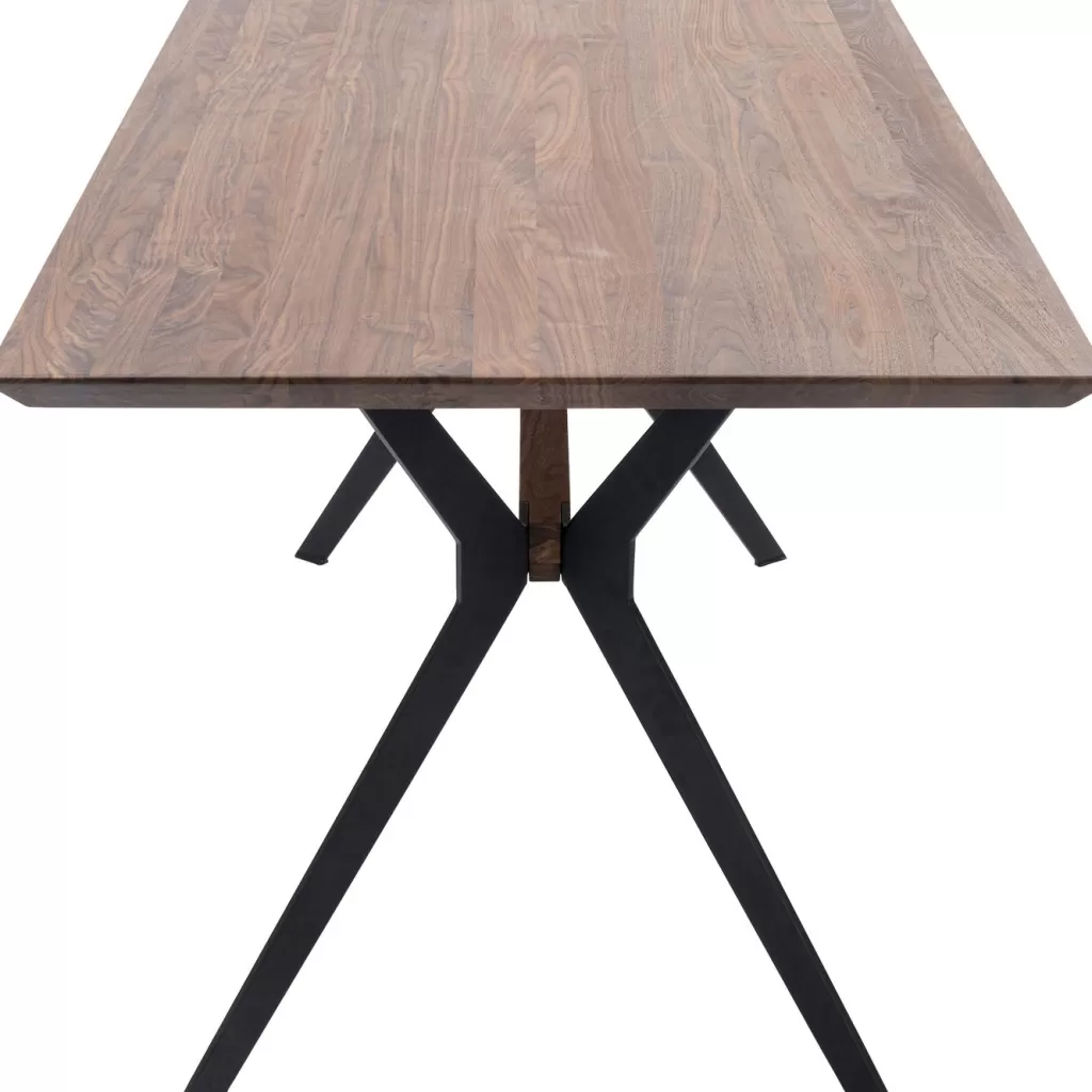 Table basse Downtown par KARE Design - Plateau en noyer massif 220 cm de longeur, idéale pour espaces contemporains