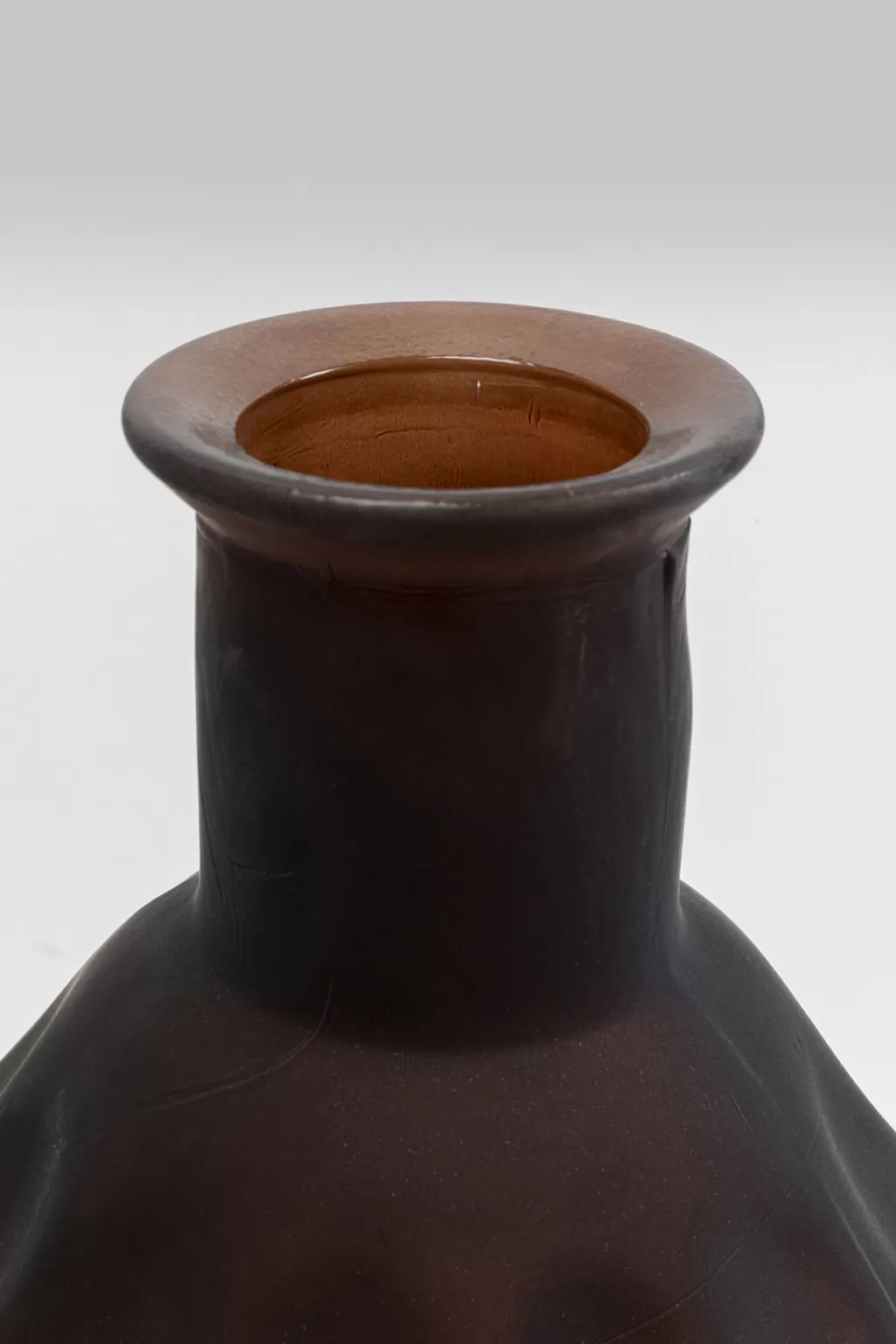 Vase design Dune par KARE - Élégante pièce contemporaine de 59 cm de hauteur
