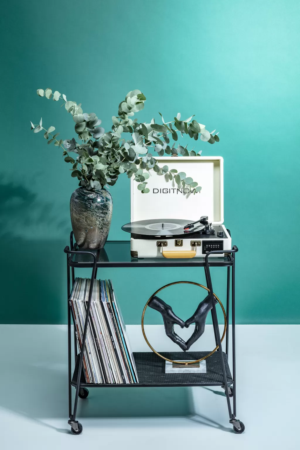 Décoration murale élégante en forme de cœur et main - Création artistique KARE Design 62 cm pour intérieur poétique
