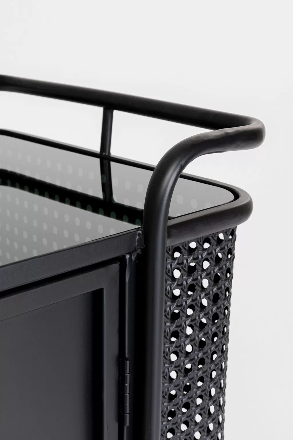 Table d'appoint design Fence Senkki par KARE - 120 x 70 cm pour salon élégant | Modèle contemporain avec structure métal et plateau bois 

[Version épurée pour décoration intérieure - Dimensions généreuses L120 x P70cm]