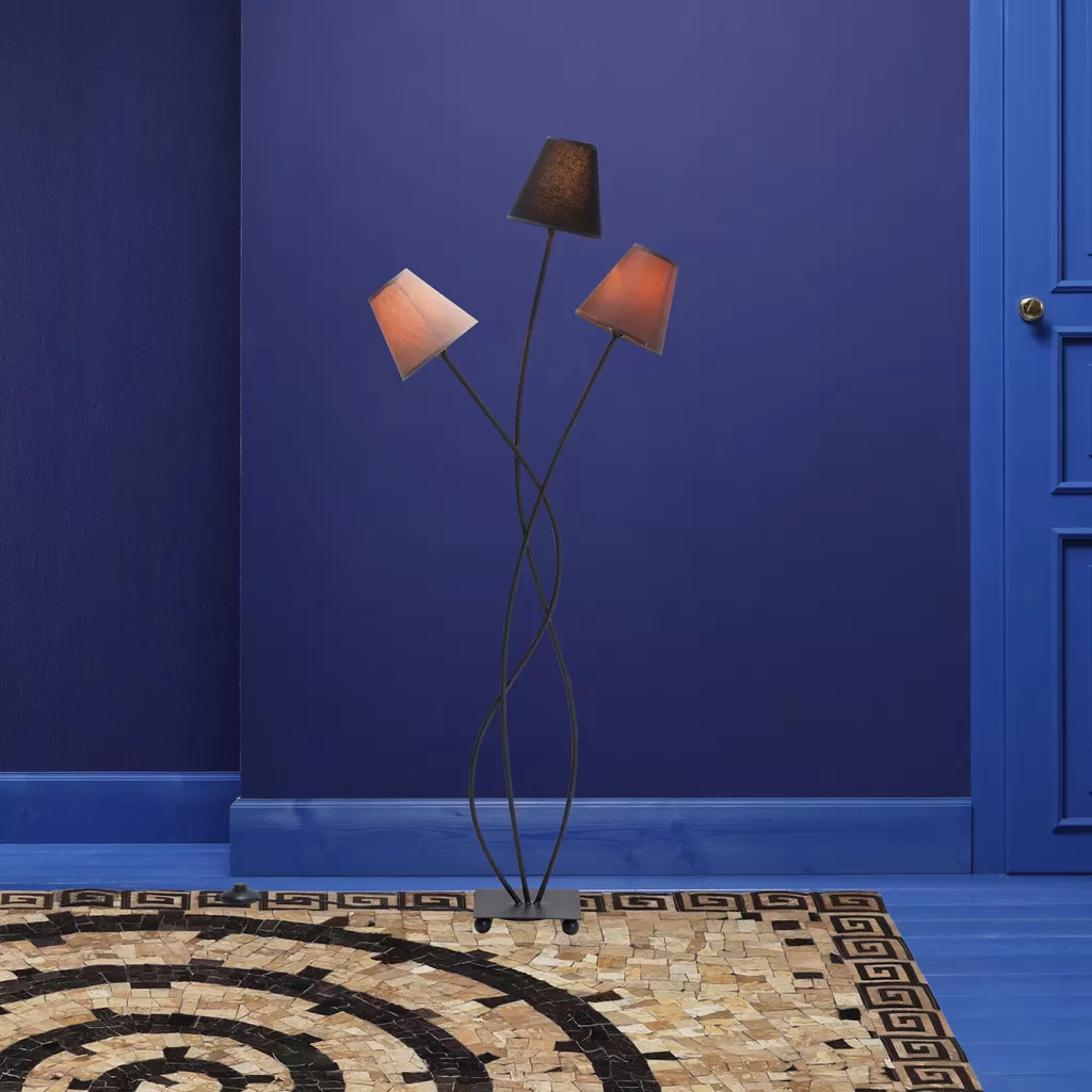 Luminaire d'Appoint Modulable Mocca Tre - Créez une Ambiance Chaleureuse dans votre Salon avec KARE Design