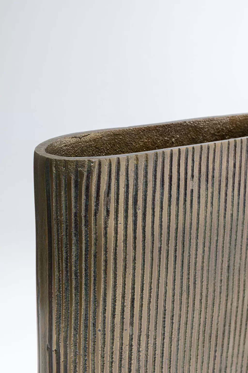 Vase design Gauri - Décorations élégantes en céramique artisanale pour salon moderne - Collection KARE Design (43 cm)