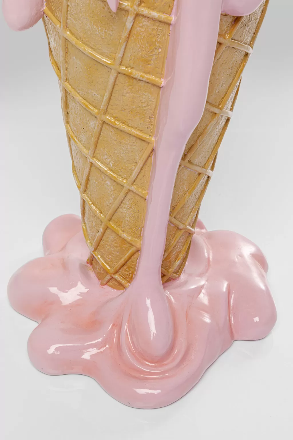 Table d'appoint design Gelato par KARE - Plateau glacé Ø48 cm pour salon moderne