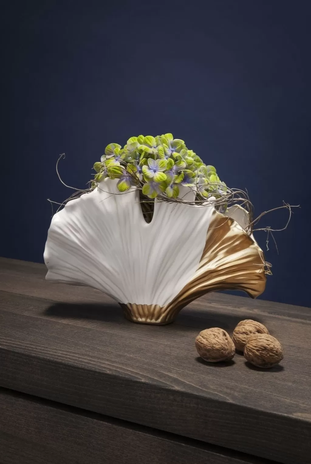 Vase Design Épuré 
