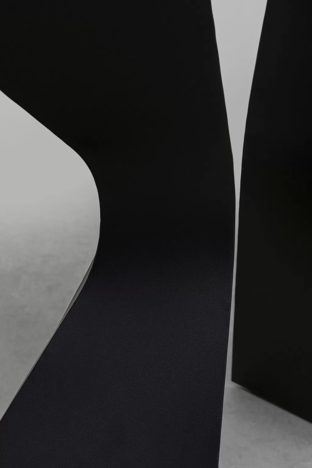 Console Design Gloria par KARE - Élégance moderne en noir (140x81 cm)
