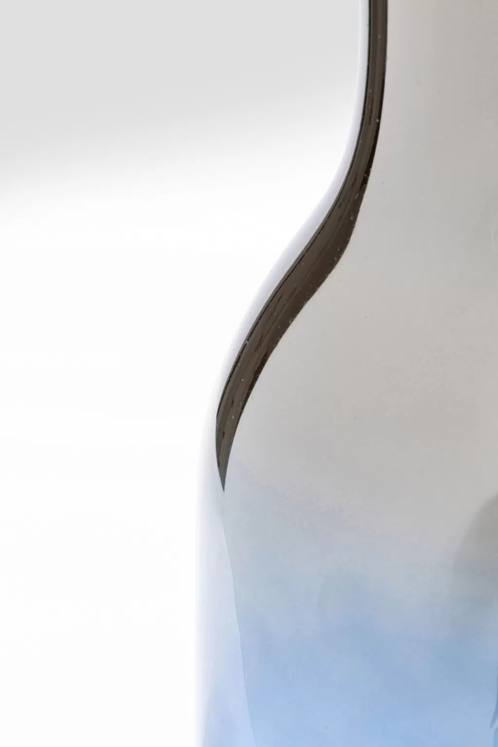 Vase design moderne KARE 