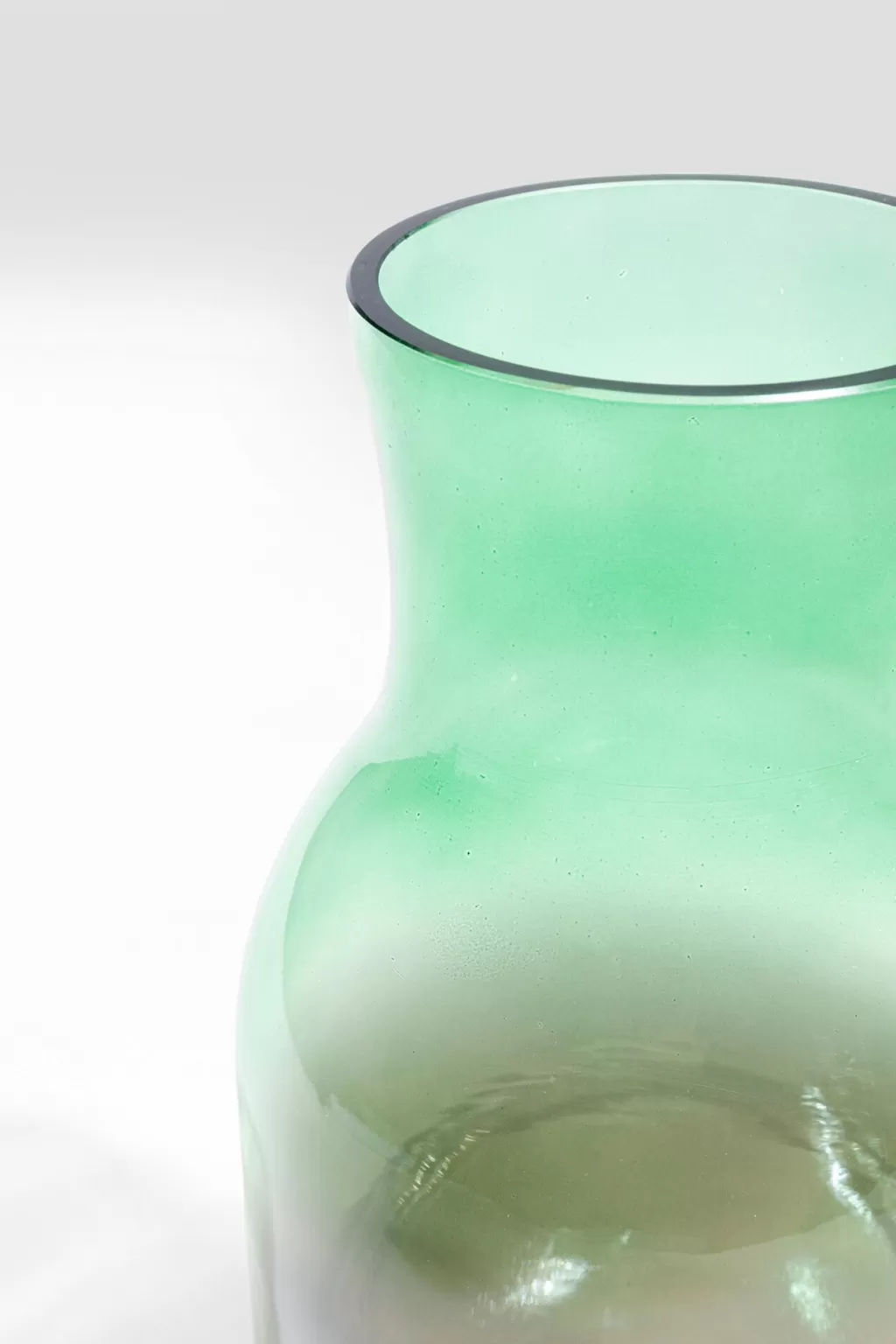 Vase Design Lumineux KARE – Éclat Vert Émeraude, 30 cm – Décor Contemporain pour Intérieur Élégant
