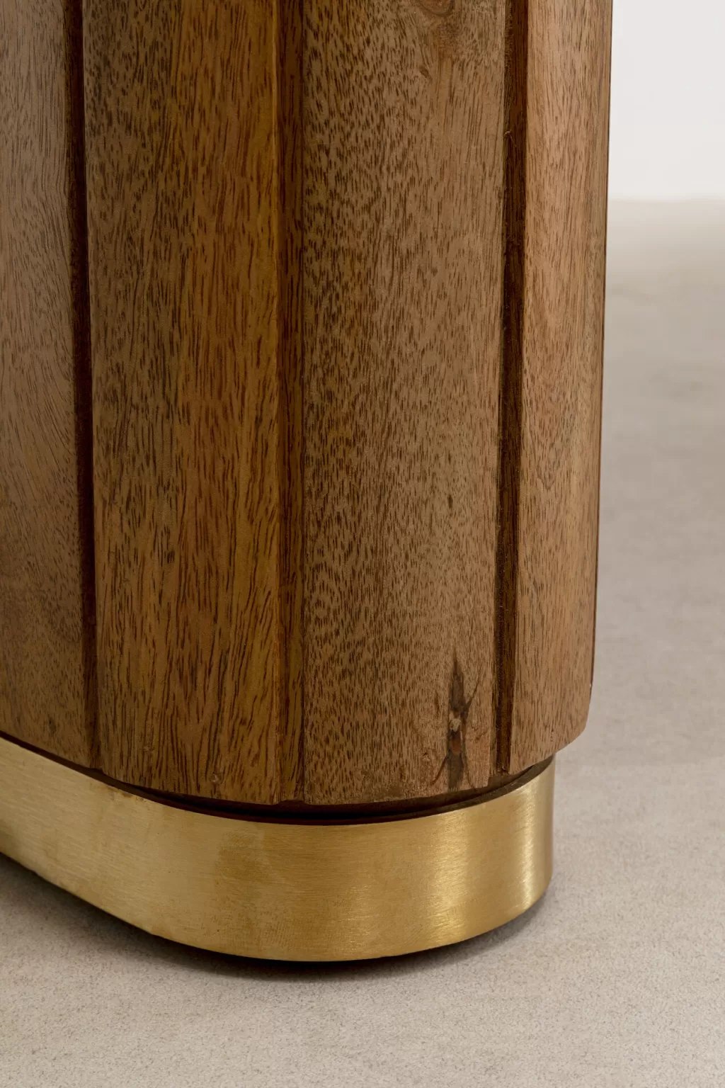 Table design Grace par KARE - Plateau en mangue massif 180x90 cm - Style nordique et fonctionnel