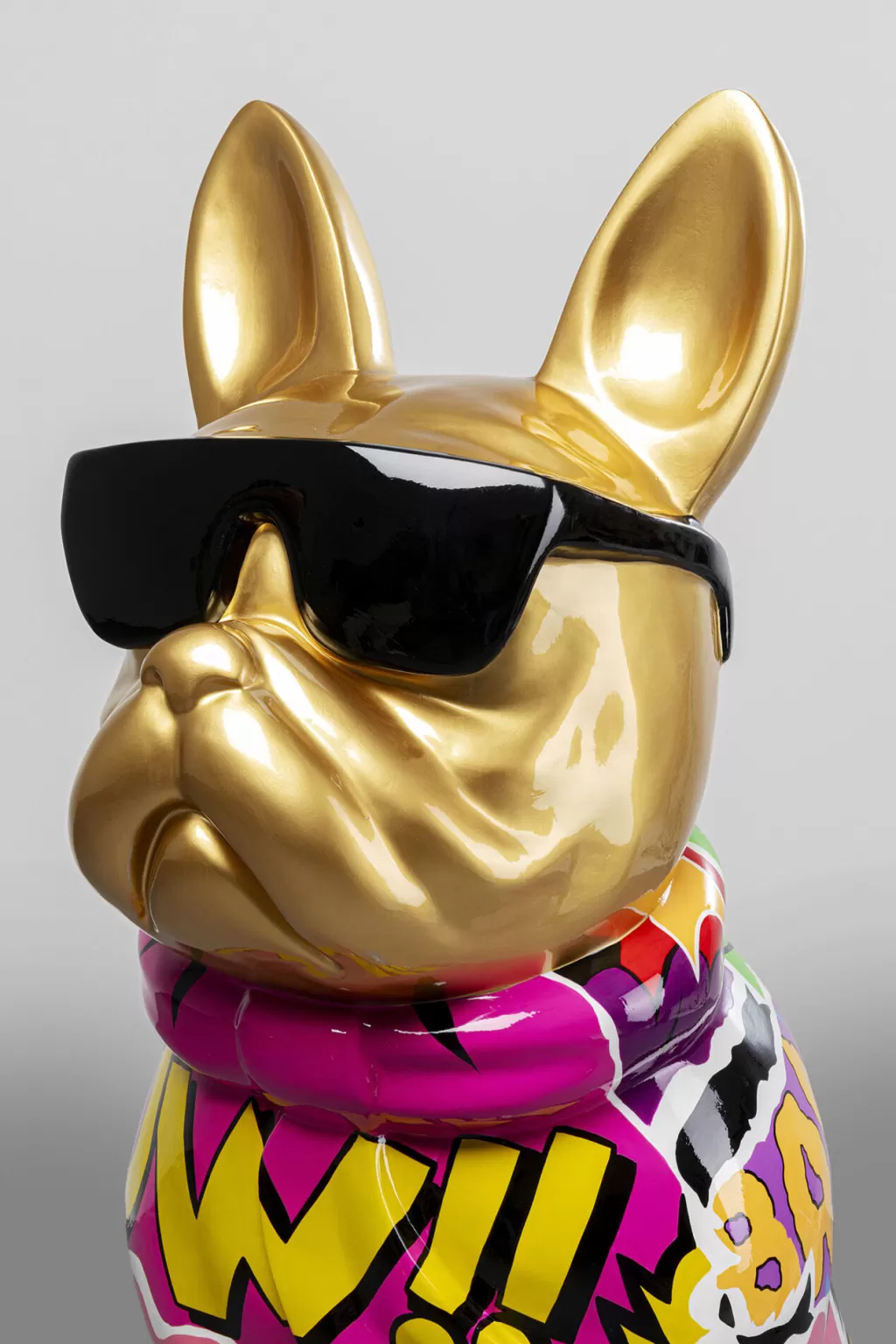 KARE Design : Sculpture Contemporaine de Chien en Graffiti - Décoration Murale Originale 152 cm pour Espaces Modernes