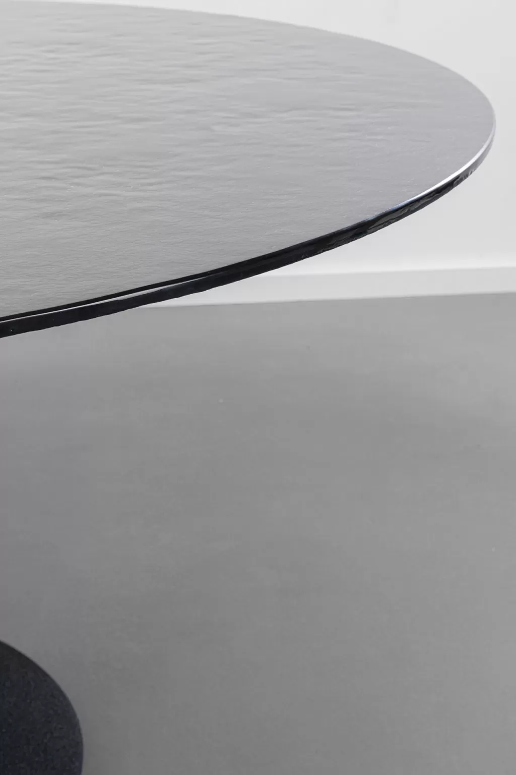 Table Ronde Élégante Grande Possibilita Bubble - Design Contemporain en Noir Diamètre 150 cm