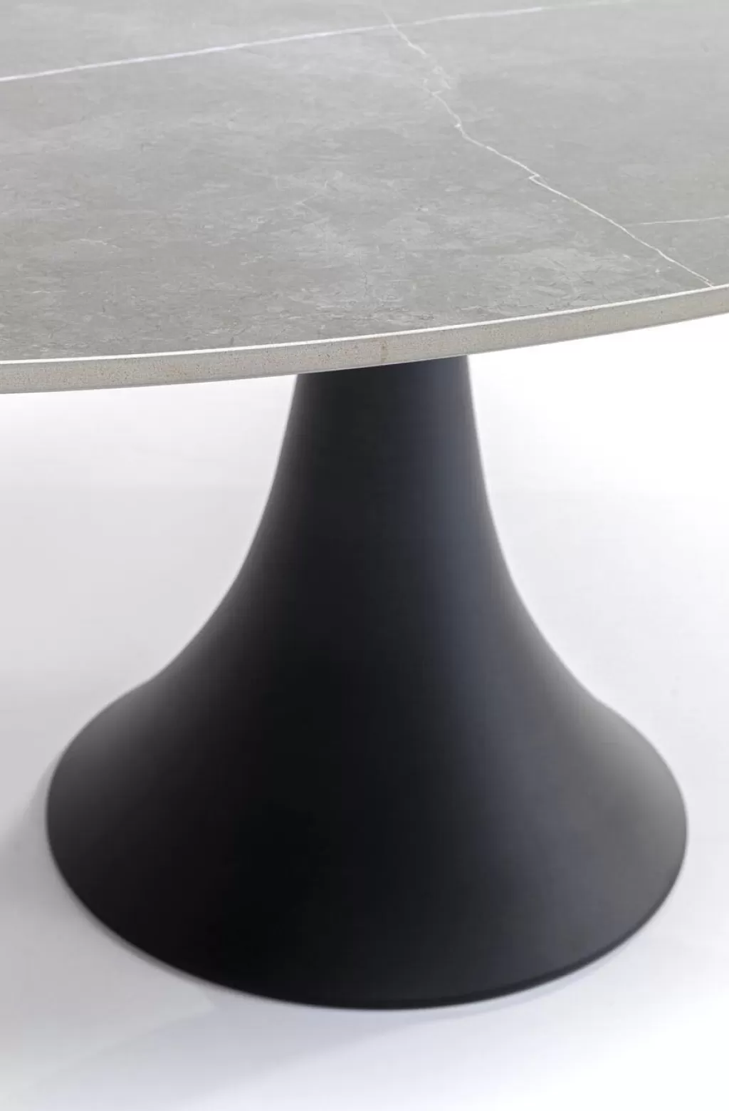 Table design Grande Possibilita par KARE - Noir élégant, Dimensions généreuses 180x120 cm