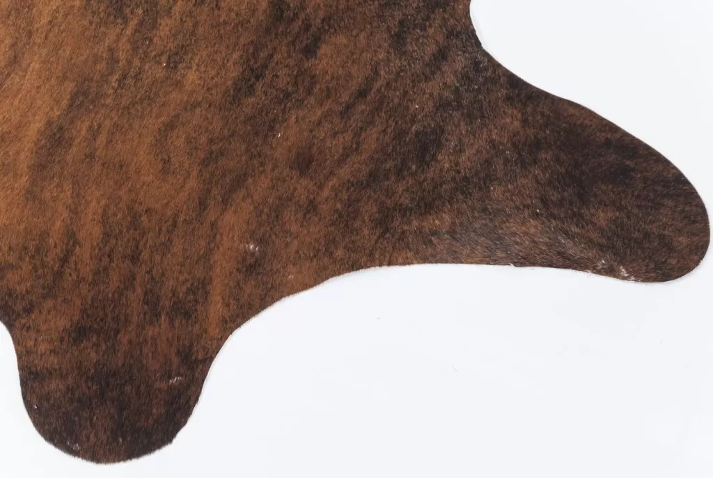 Tapis en cuir véritable KARE Design | Motif contemporain marron et crème - Dimensions sur mesure 232 x 255 cm