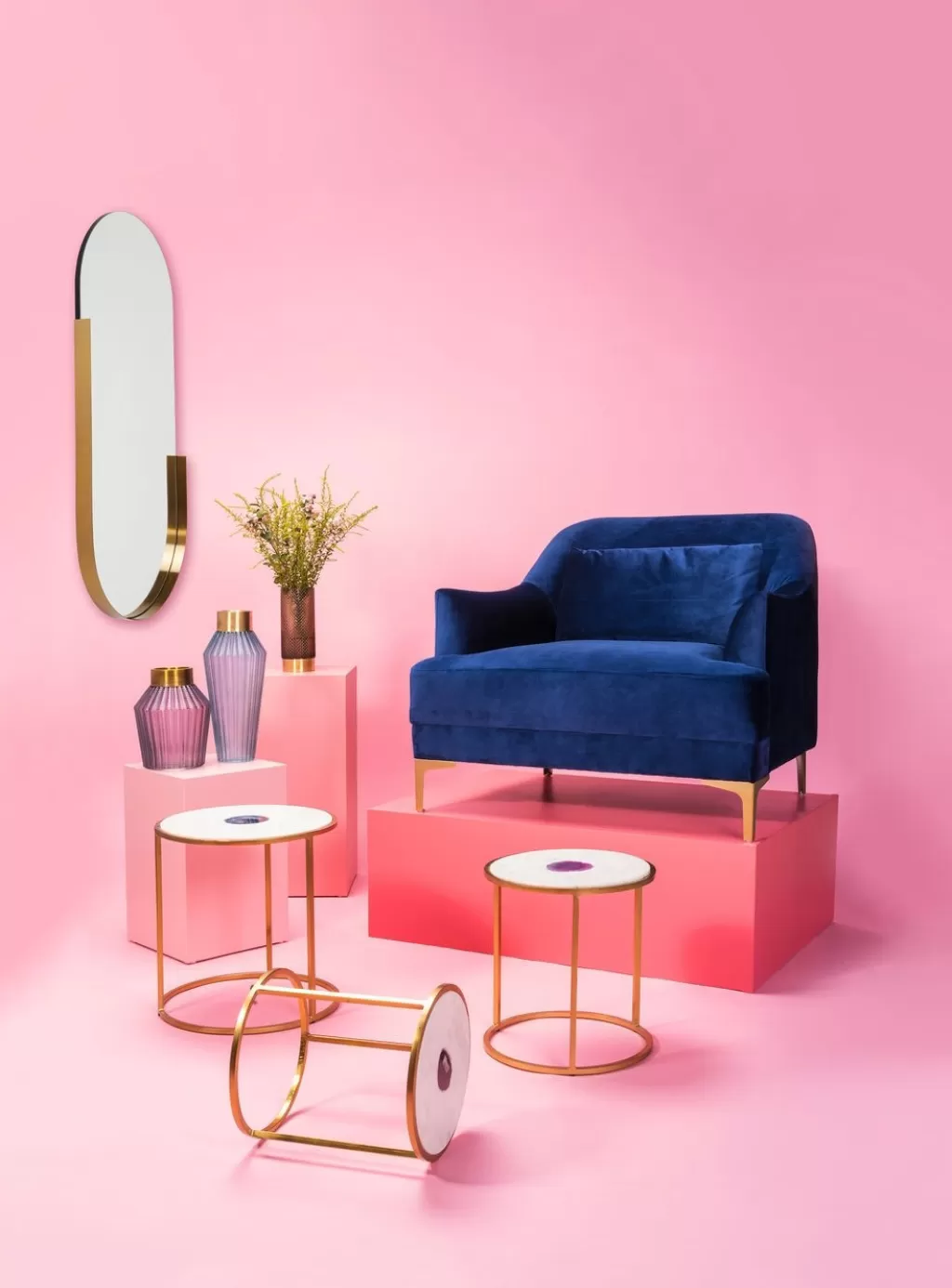 Miroir Ovale Déco Tendance Cadre Métallique - Design Moderne 114x50 cm par KARE