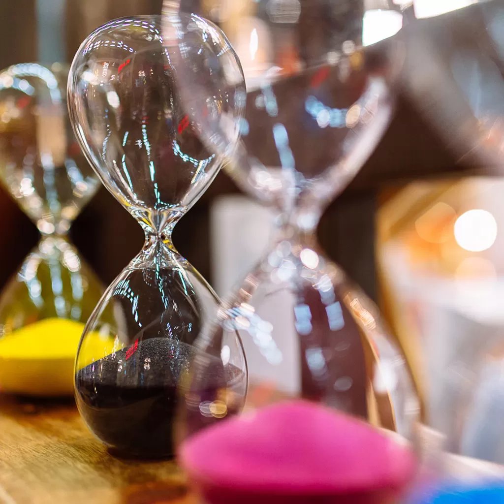 KARE Design - Sablier Décoratif Chronomètre 20 cm en Différentes Teintes