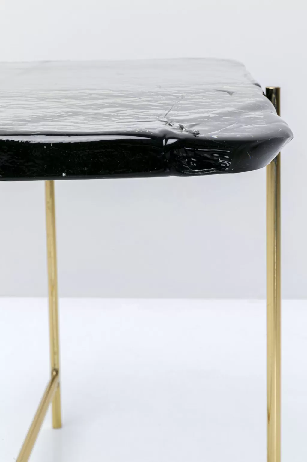Table basse Ice design scandinave - KARE Design, dimensions 63 cm (L) x 46 cm (l) - Plateau moderne pour salon élégant