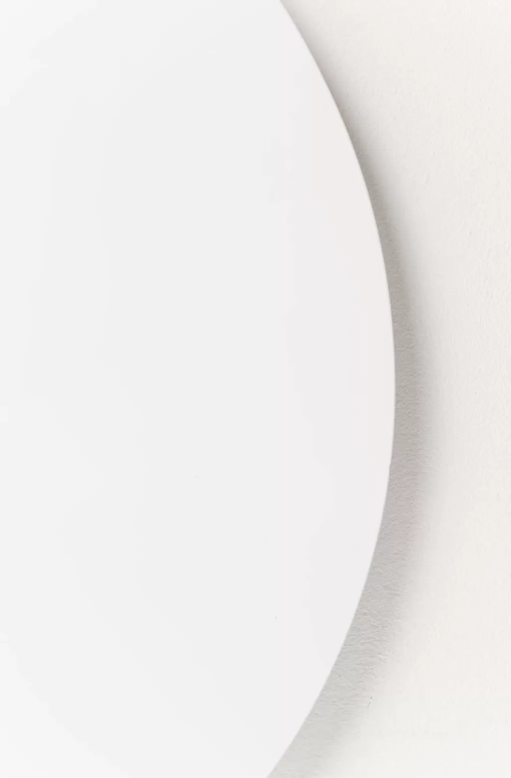 Plateau de Table Circulaire Invitation par KARE Design - Blanc Pur, Diamètre 90 cm - Idée Déco Contemporaine pour Réceptions