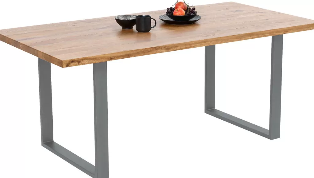 Table design Jackie en chêne et métal brut - Dimensions 160 x 80 cm - Collection KARE Design