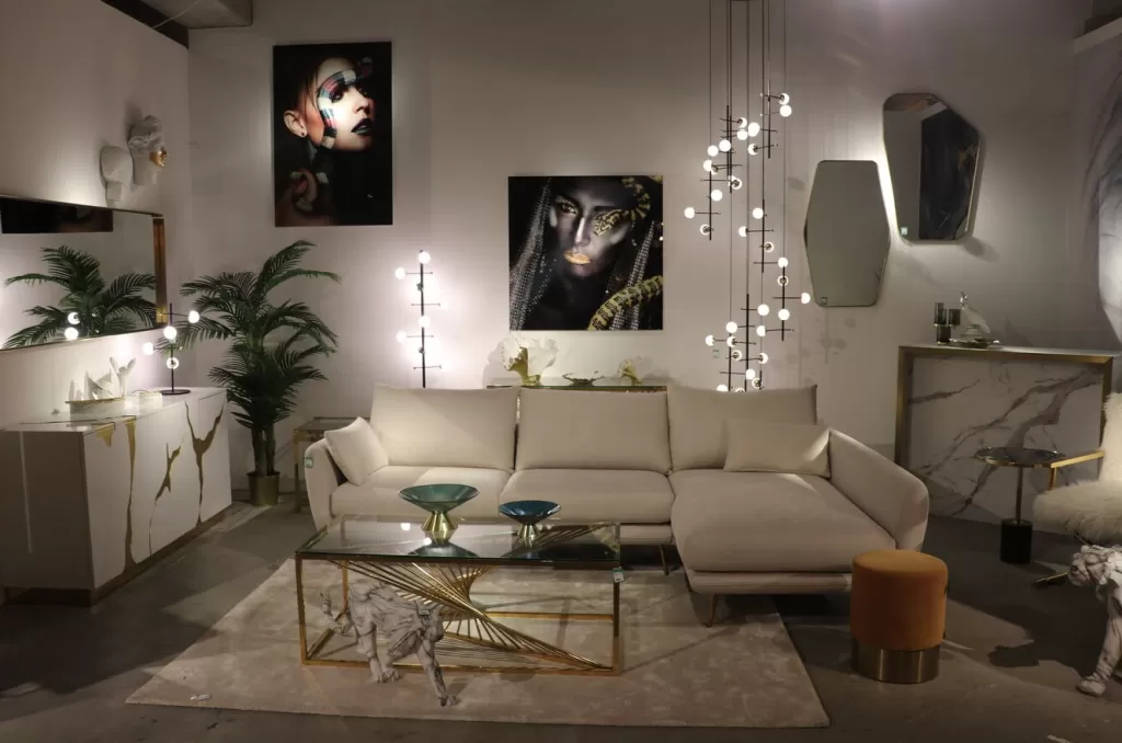 Décor Animalier en Marbre Léopard – Design Unique par KARE, Hauteur 95 cm
