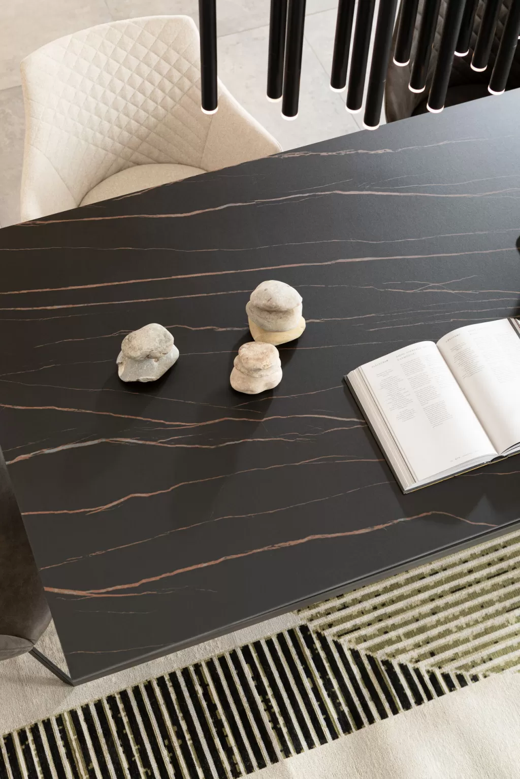 Tapis contemporain Levia Matto - Collection exclusive KARE Design (200 cm x 300 cm)