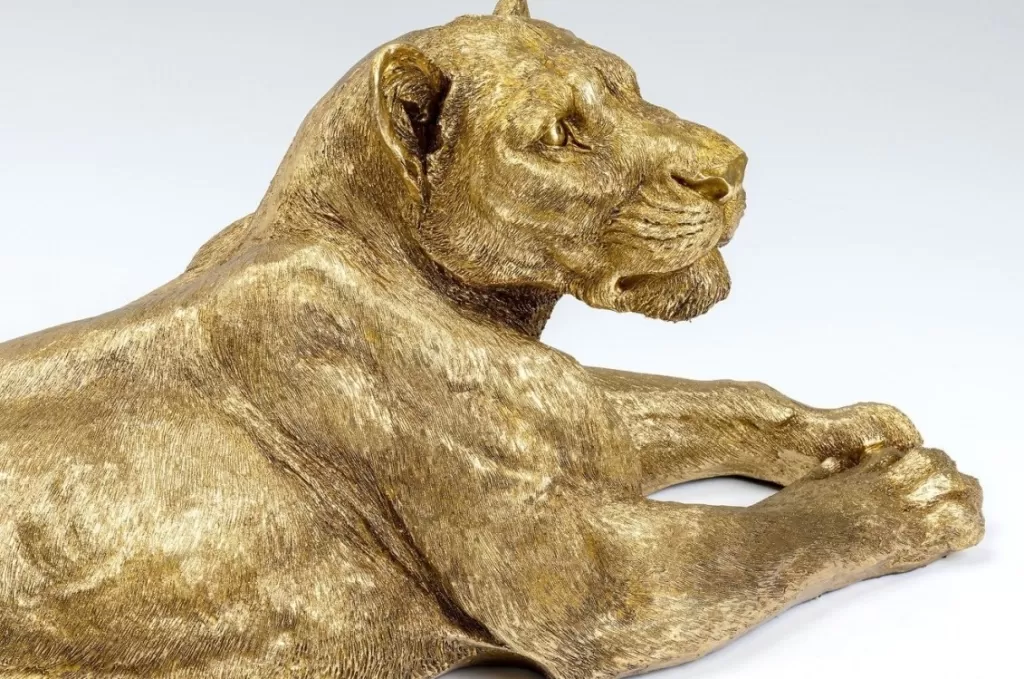 KARE Design - Sculpture Majestueuse de Lion Doré sur Piédestal - Objet Décoratif Élégant - 113 cm (Or)